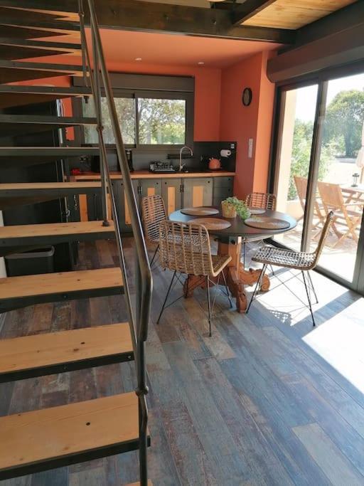 Gite Cosy Au Coeur Du Luberon Lagnes ภายนอก รูปภาพ