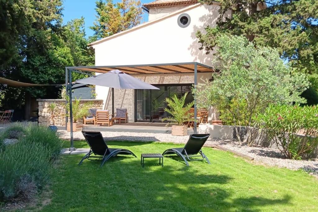 Gite Cosy Au Coeur Du Luberon Lagnes ภายนอก รูปภาพ